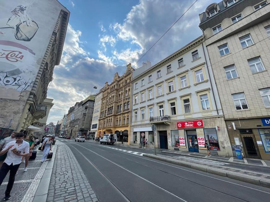 Contemporary Jindrisska Apartment Prága Kültér fotó