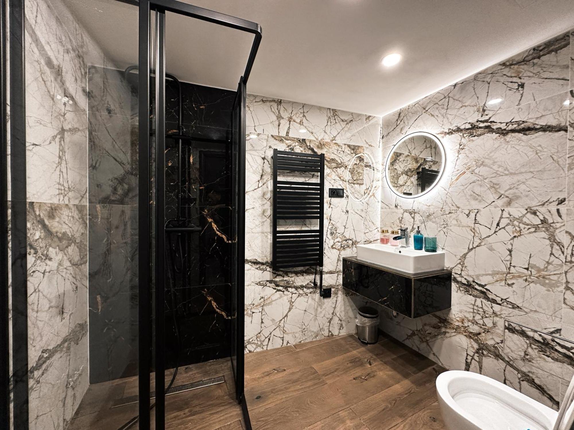Contemporary Jindrisska Apartment Prága Kültér fotó